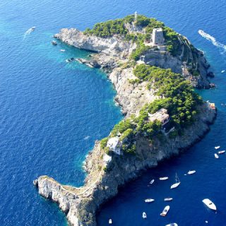 Le Sirenuse, and other private remote islands in the Med…