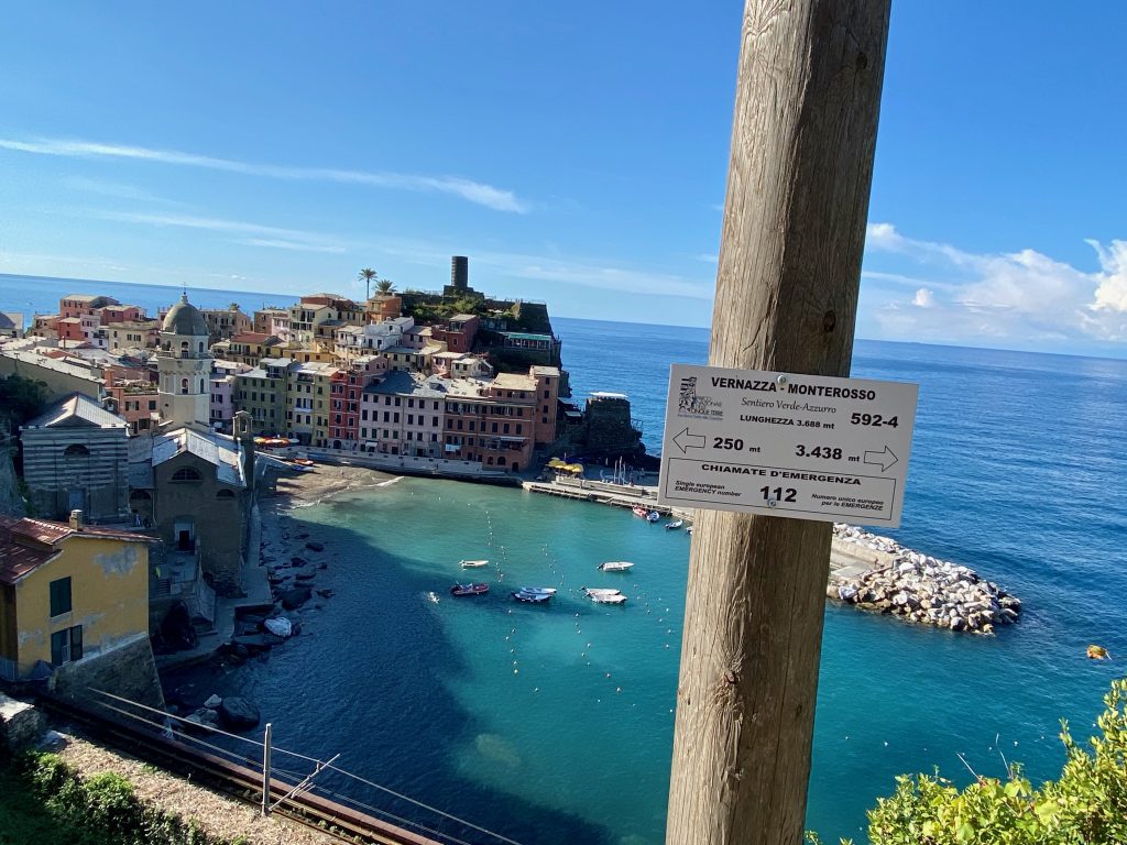 Path to Vernazza, Sentiero Verde Azzuro, The Blue Path, Cinque Terre, Italian Riviera, Ligurian Sea, Sentiero Azzurro, Adventuress domestista, Cinque Terre, hiking Italy