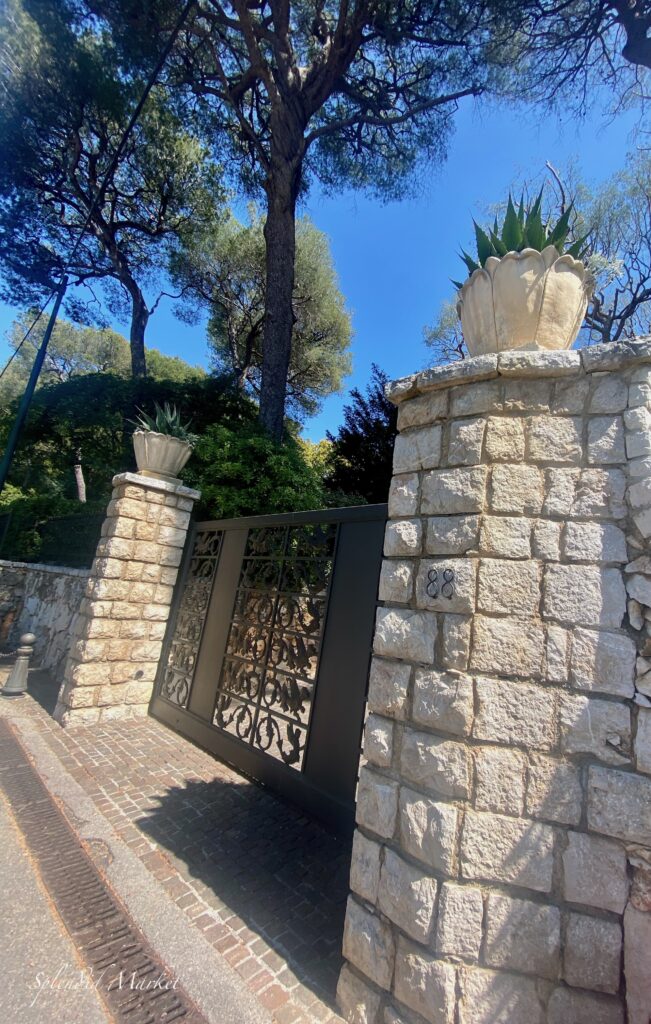 Saint Jean Cap Ferrat, Cap Ferrat, Cap Ferrat coastal hike, Cap Ferrat lighthouse, Phare de Cap Ferrat, Villa gates, Saint Jean Cap Ferrat gates, Les Lys