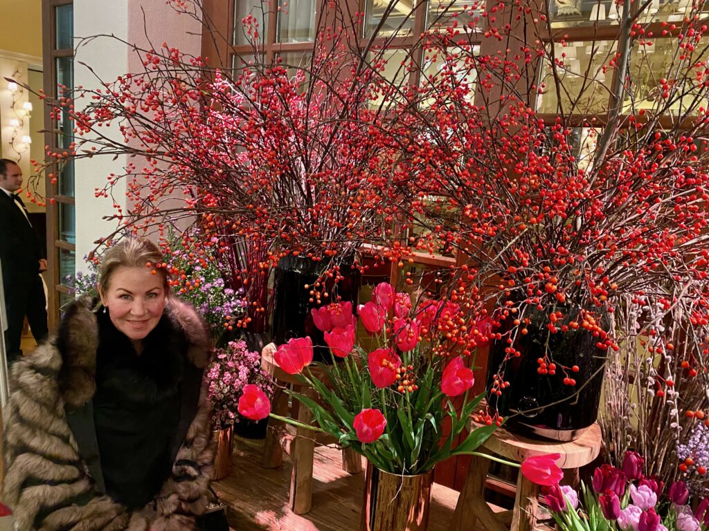 Smoky Paloma, fresh flowers, Hotel Kulm, St. Moritz, Emily Heston, tulips, the adventuress domestista