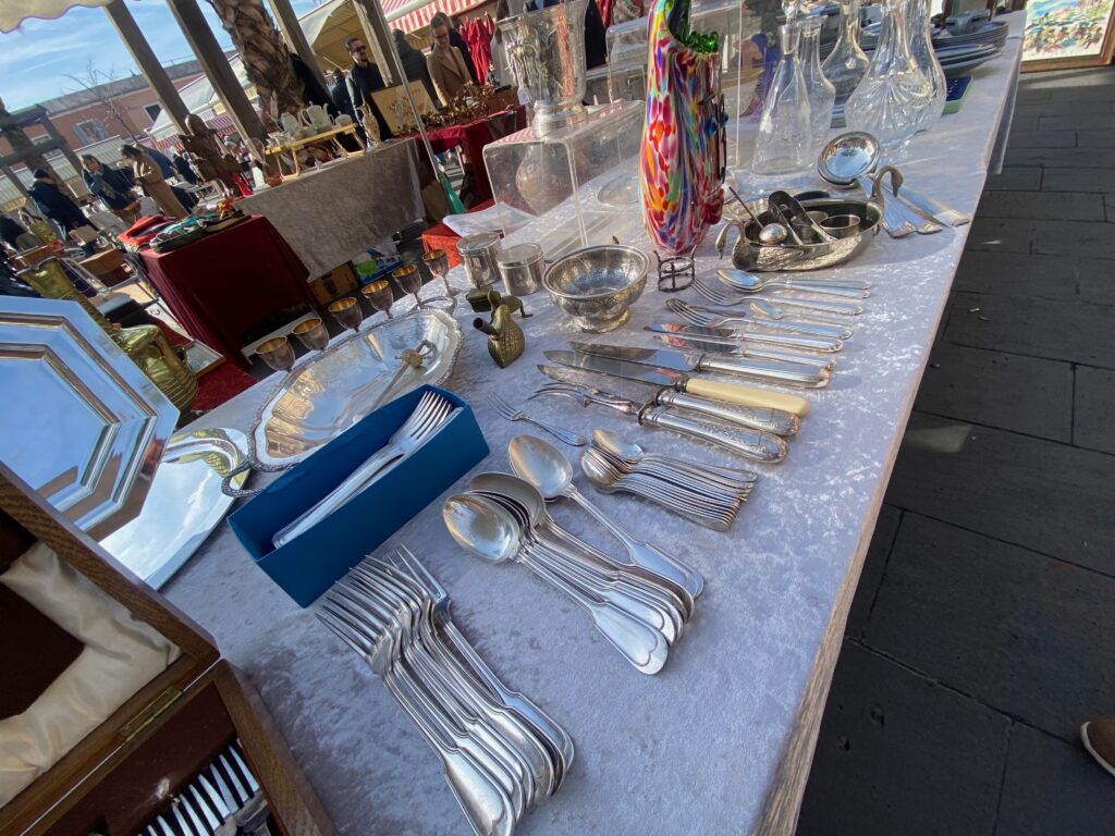 Brocante, French Brocante, Cours Salera, Nice France, Nice Brocante, silver blend cutlery 