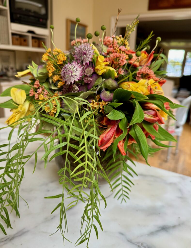  Spanish moss, Easy bouquets, Easy flower arrangements, hydrangeas, spray roses, Peruvian lilies, pepperberry, wax flowers, Astrantia, Alstroemeria, Peruvian Lily, Lily of the Incas, blue thistles, Anemone "Honoring Jobert", Japanese Anemone pods