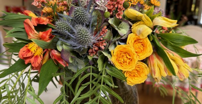 How to make this gorgeous bouquet with ease…